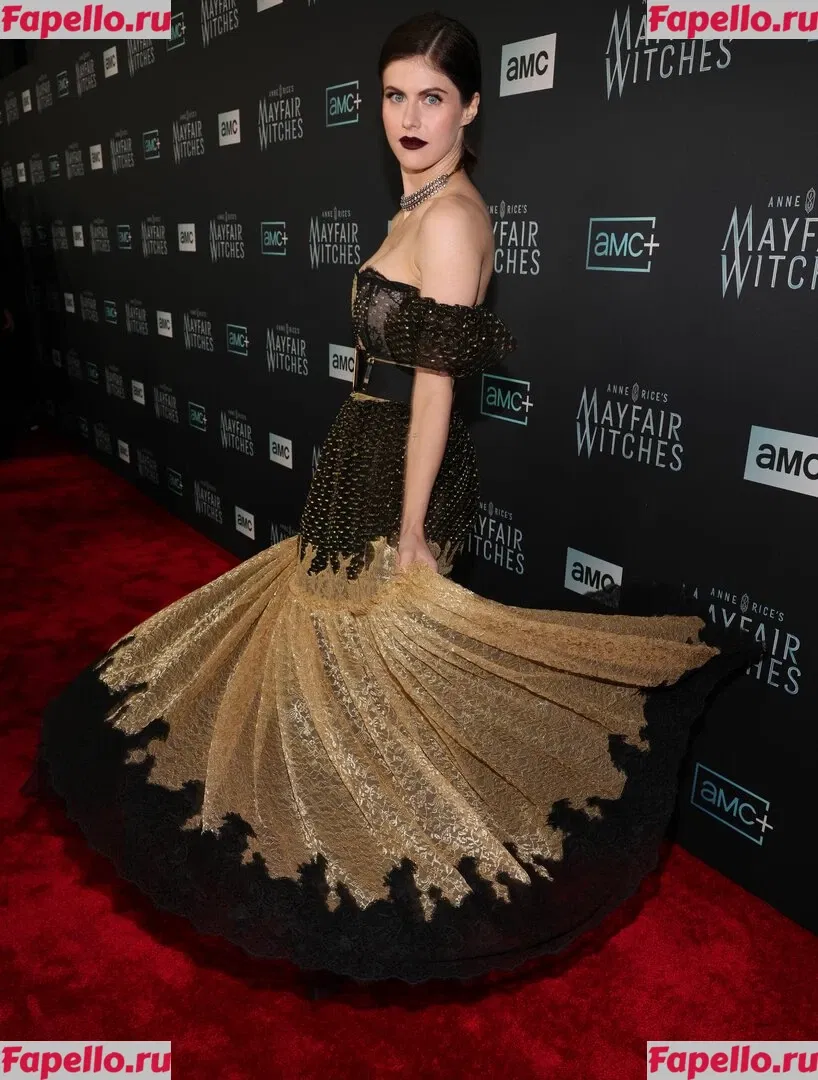 Alexandra Daddario Onlyfans Photo Gallery 