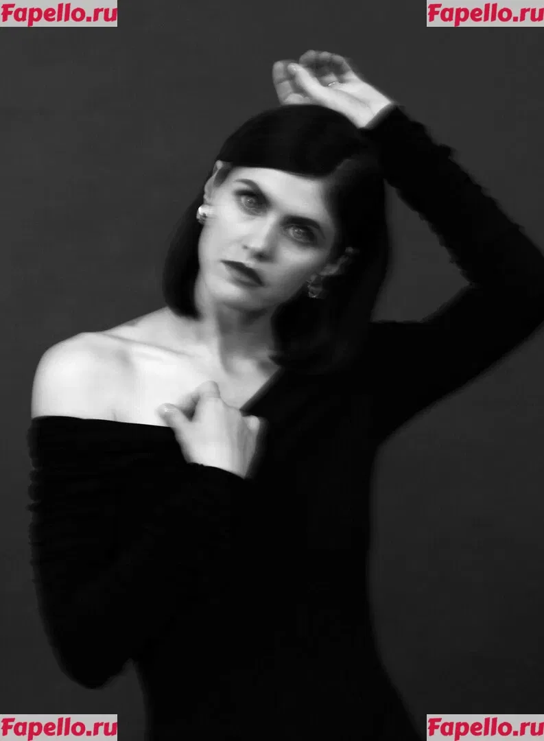Alexandra Daddario Onlyfans Photo Gallery 