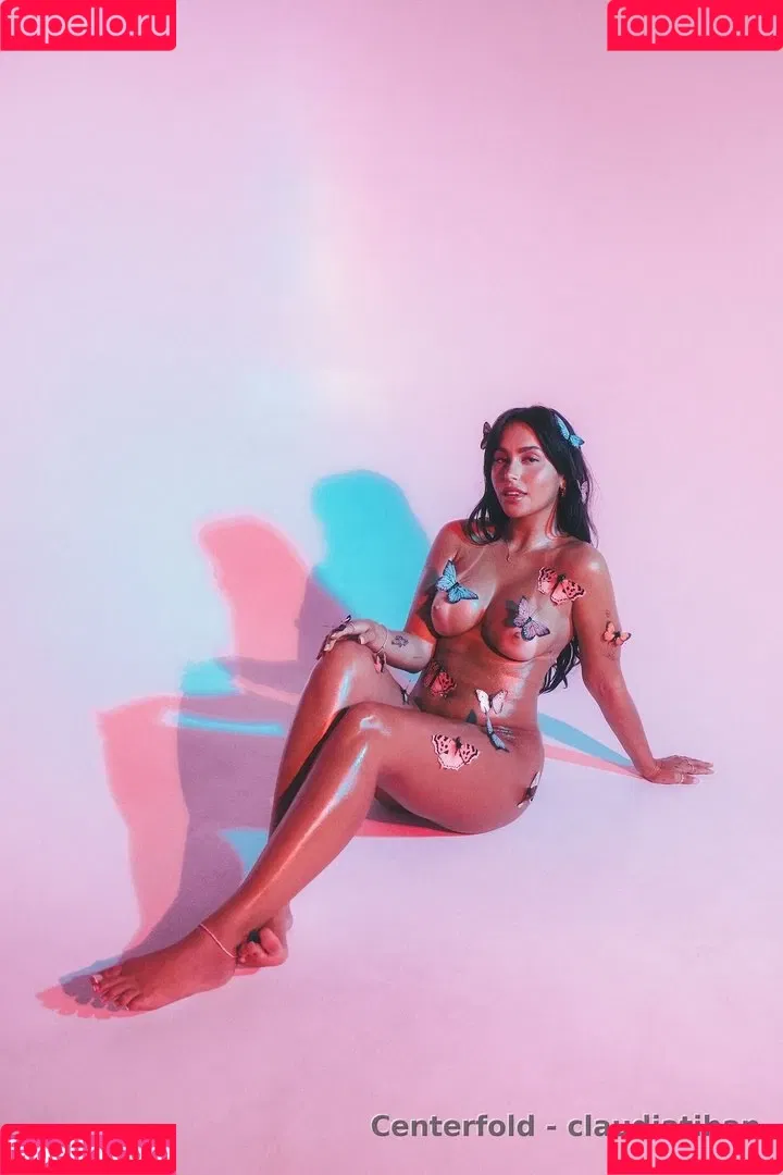 Claudia Tihan Onlyfans Photo Gallery 