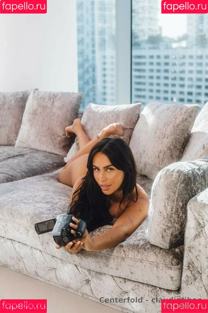 Claudia Tihan Onlyfans Photo Gallery 