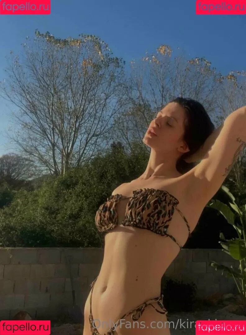 kira_kirraa Onlyfans Photo Gallery 