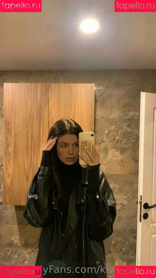 kira_kirraa Onlyfans Photo Gallery 