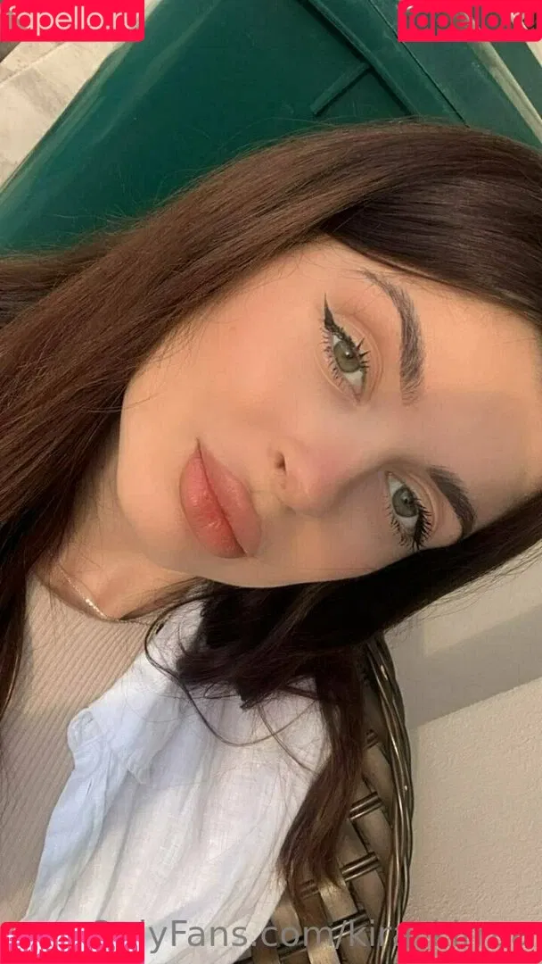 kira_kirraa Onlyfans Photo Gallery 