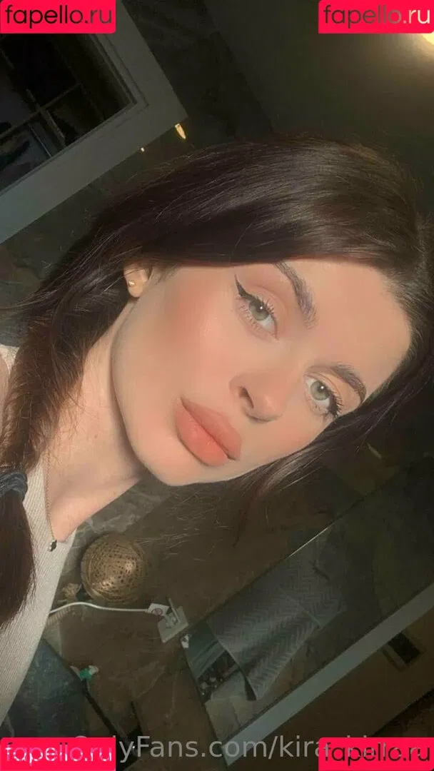 kira_kirraa Onlyfans Photo Gallery 