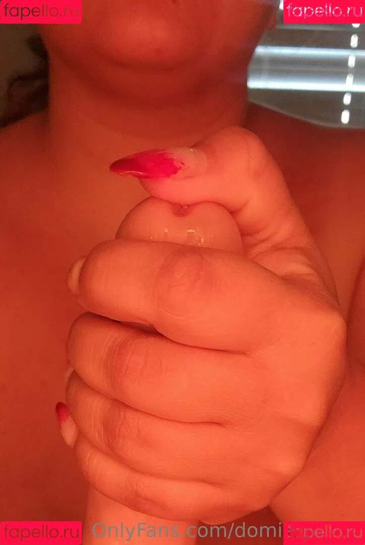 domiemomie Onlyfans Photo Gallery 