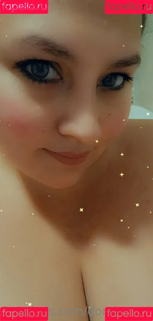 domiemomie Onlyfans Photo Gallery 