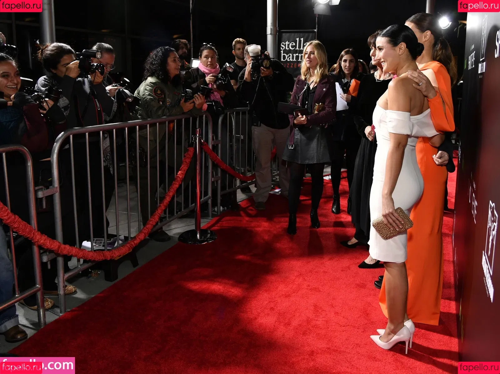 Emmanuelle Chriqui Onlyfans Photo Gallery 