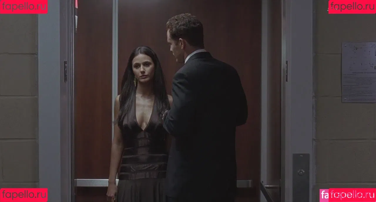 Emmanuelle Chriqui Onlyfans Photo Gallery 