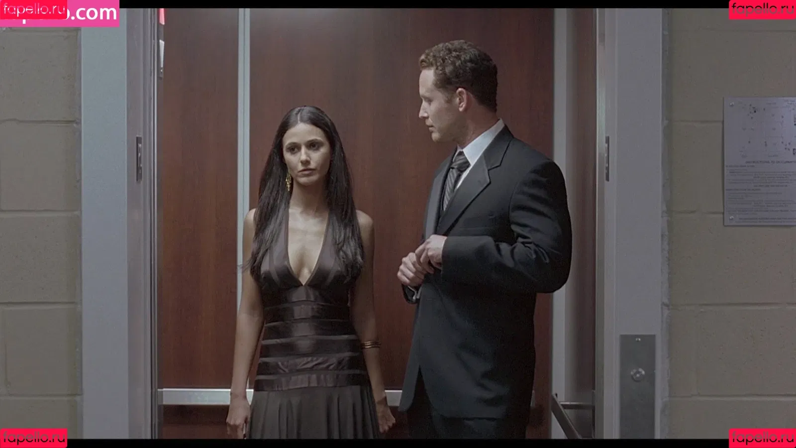 Emmanuelle Chriqui Onlyfans Photo Gallery 