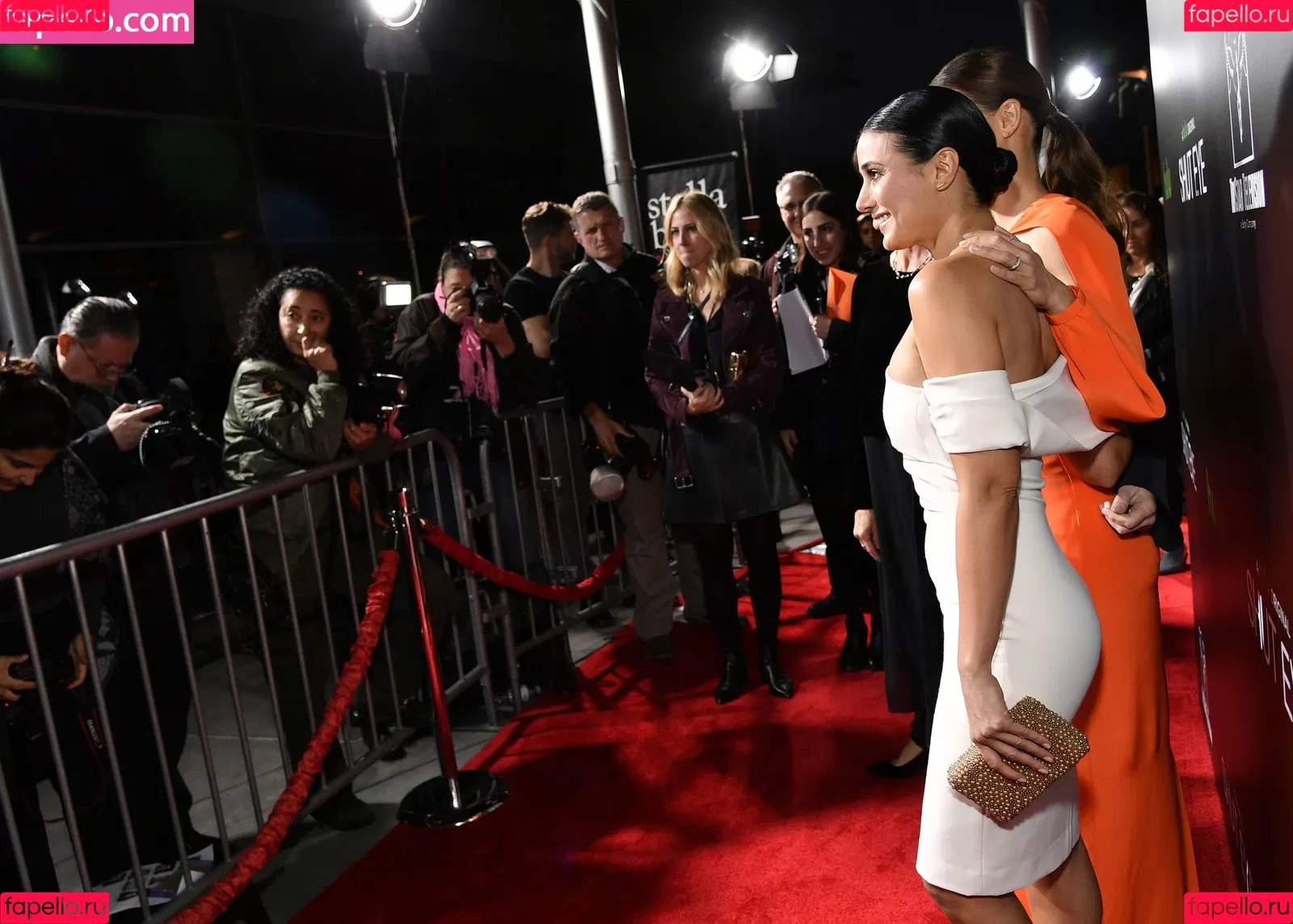 Emmanuelle Chriqui Onlyfans Photo Gallery 