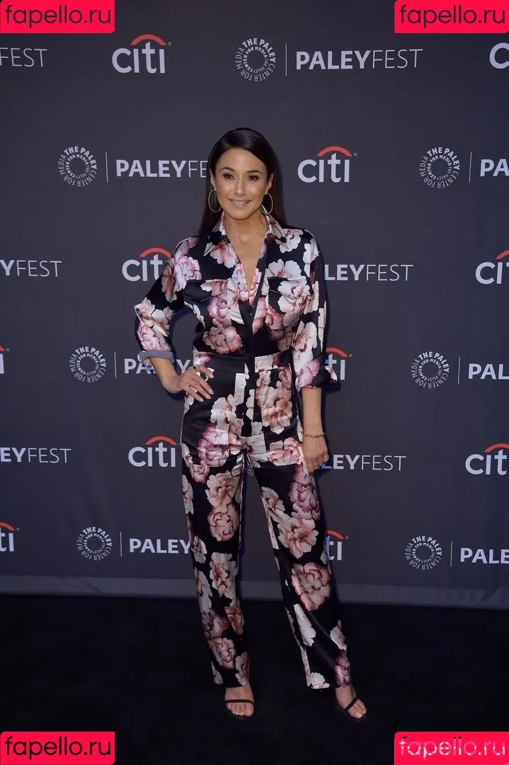 Emmanuelle Chriqui Onlyfans Photo Gallery 