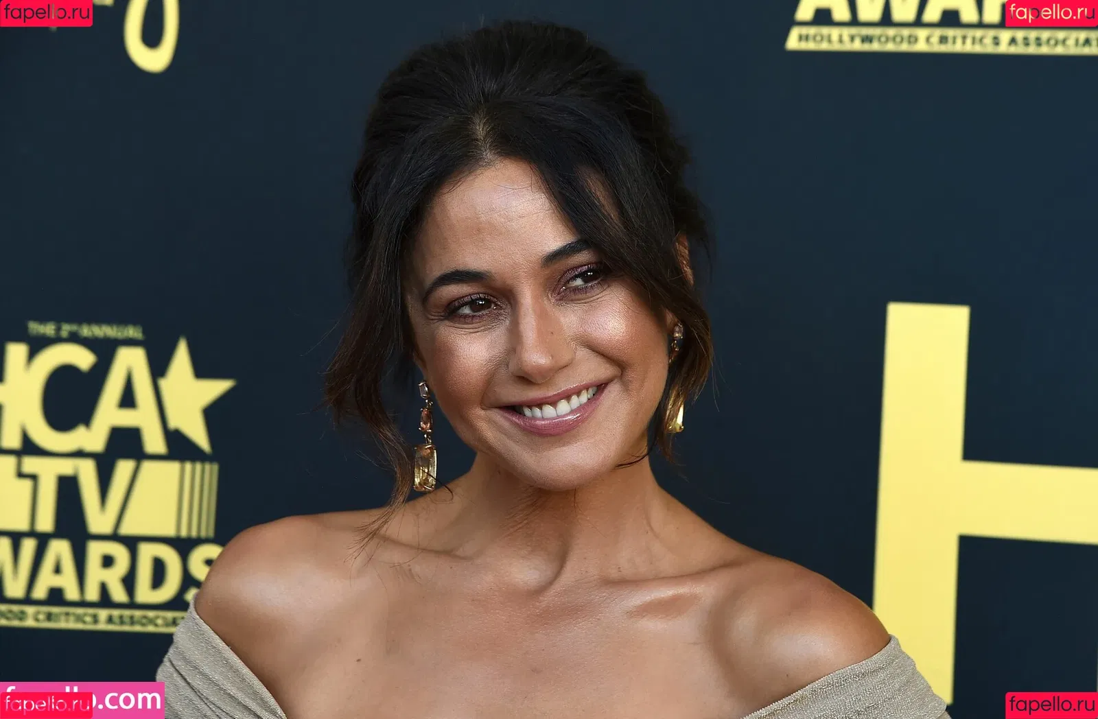 Emmanuelle Chriqui Onlyfans Photo Gallery 