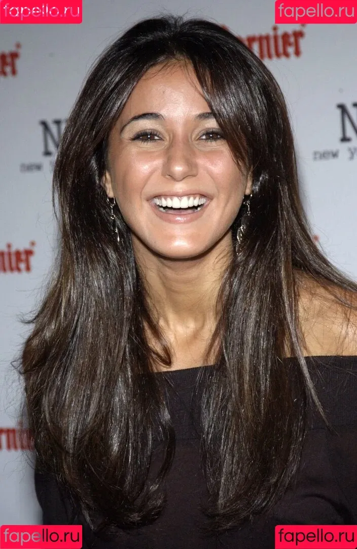 Emmanuelle Chriqui Onlyfans Photo Gallery 