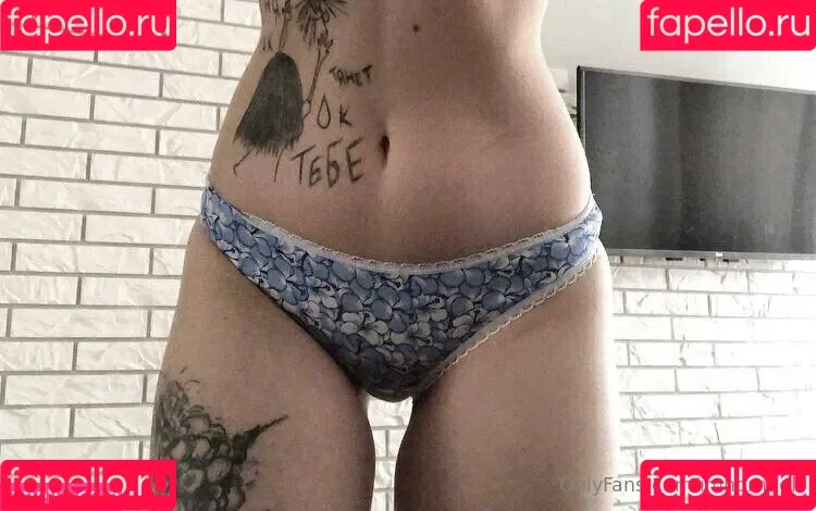 imhorndoll Onlyfans Photo Gallery 