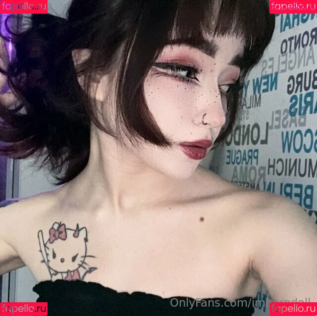 imhorndoll Onlyfans Photo Gallery 