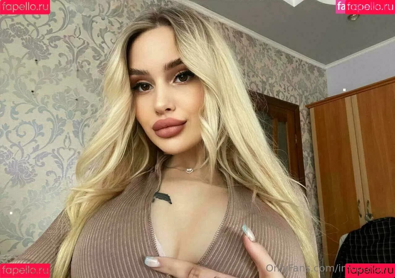 imhorndoll Onlyfans Photo Gallery 