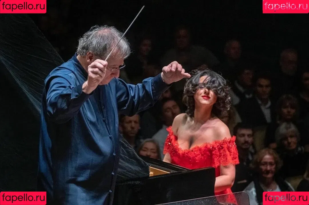 Khatia Buniatishvili Onlyfans Photo Gallery 