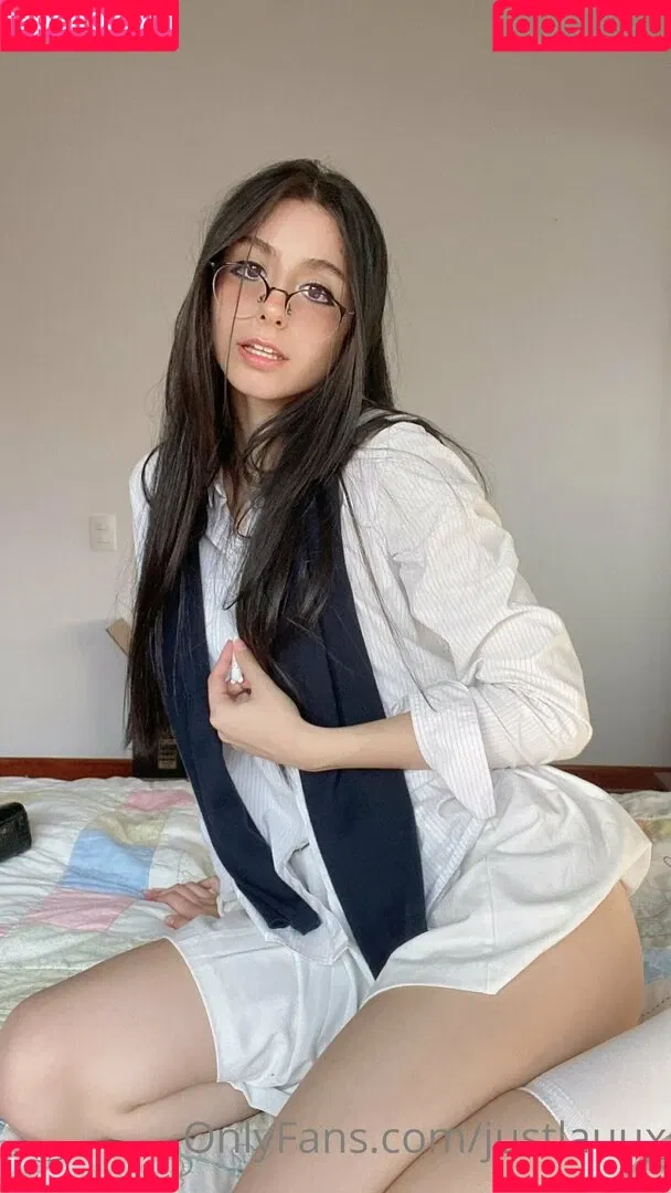justleaax Onlyfans Photo Gallery 