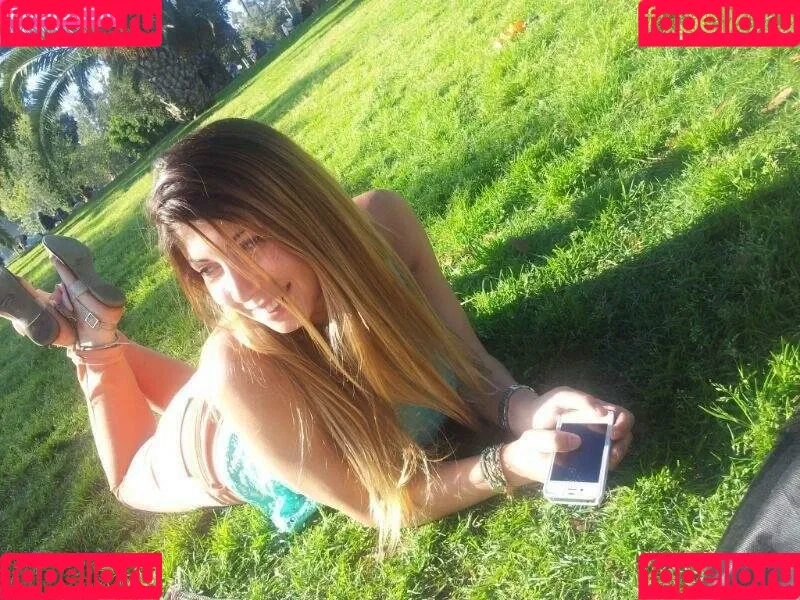 Daniella Yallouz Onlyfans Photo Gallery 