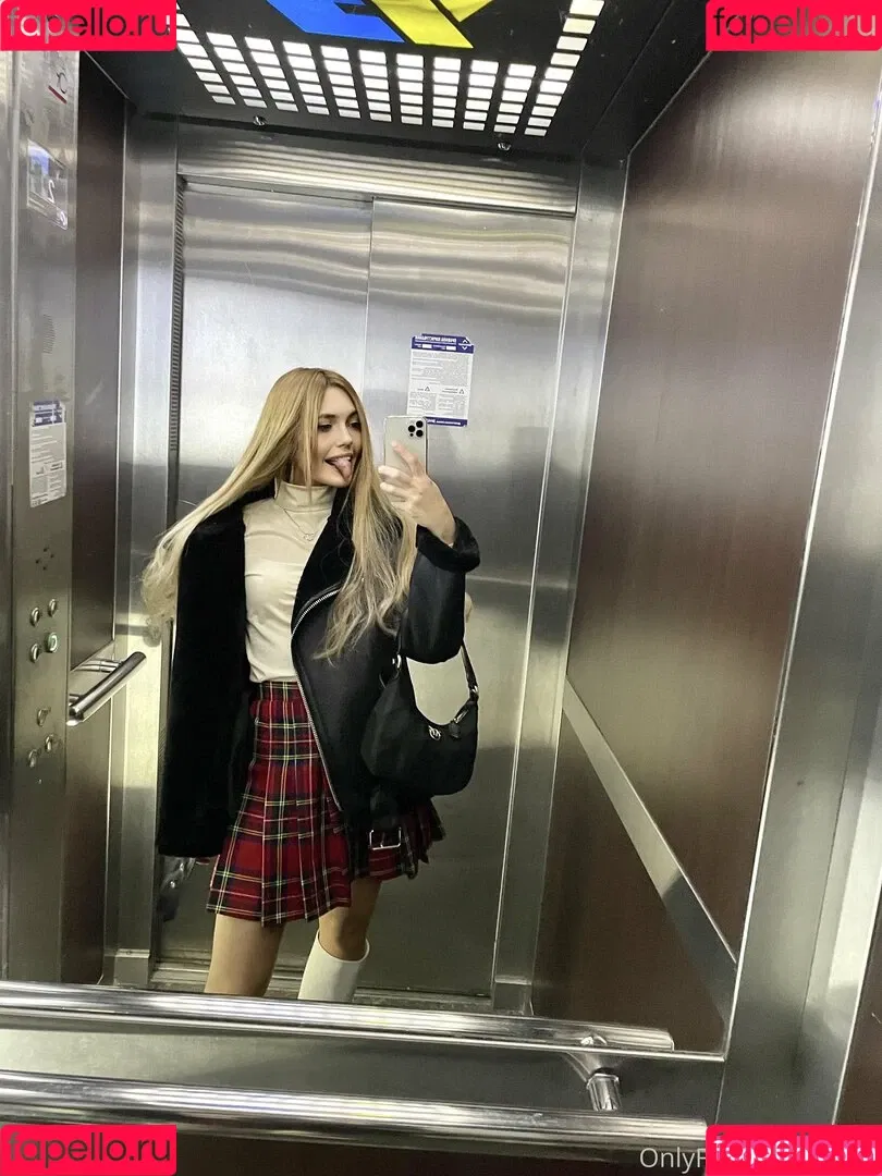 Kari.i Onlyfans Photo Gallery 