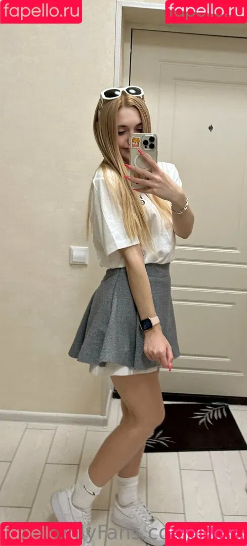 Kari.i Onlyfans Photo Gallery 