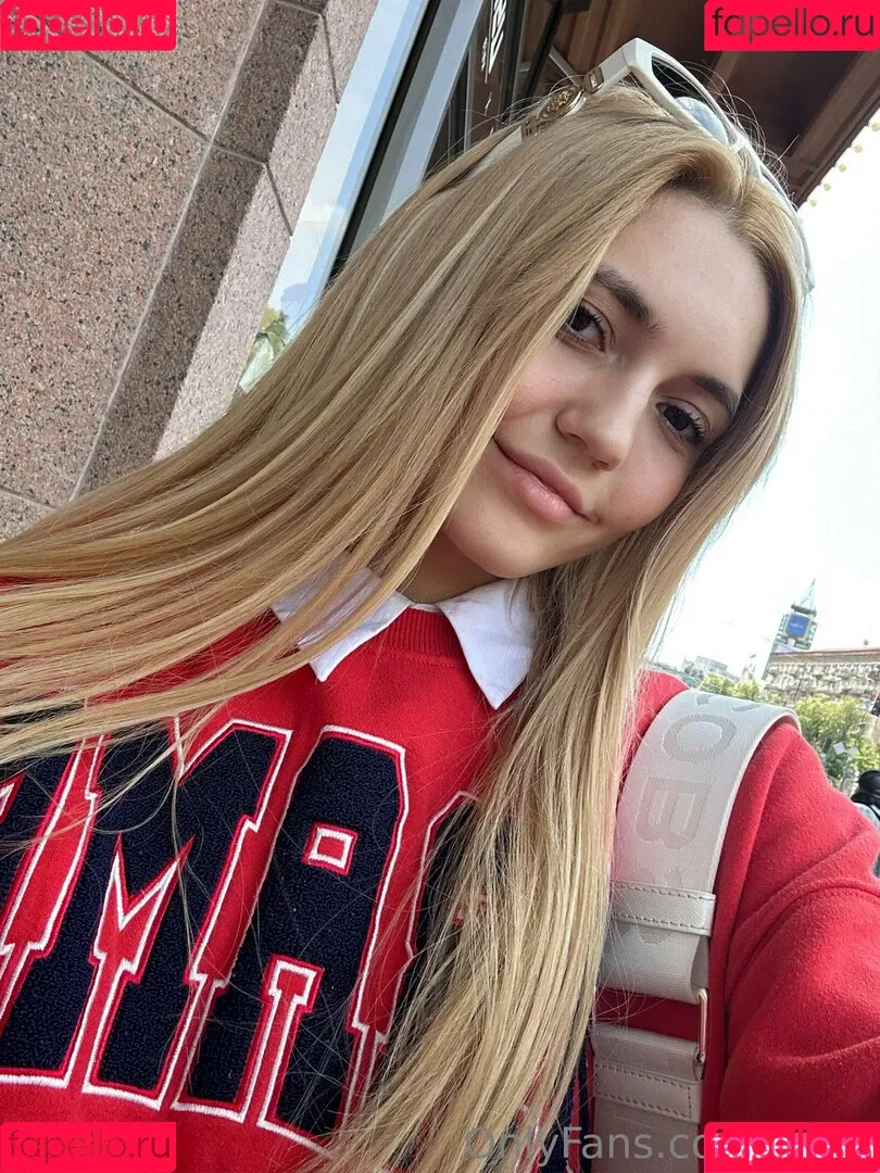 Kari.i Onlyfans Photo Gallery 