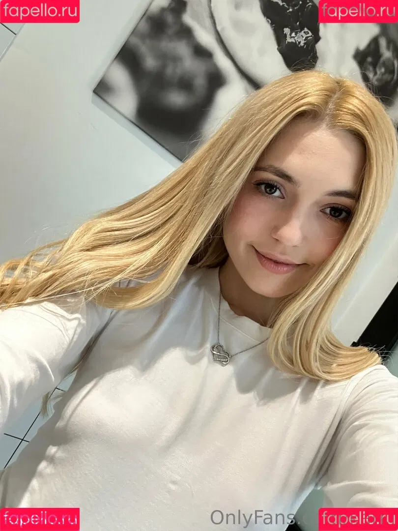 Kari.i Onlyfans Photo Gallery 