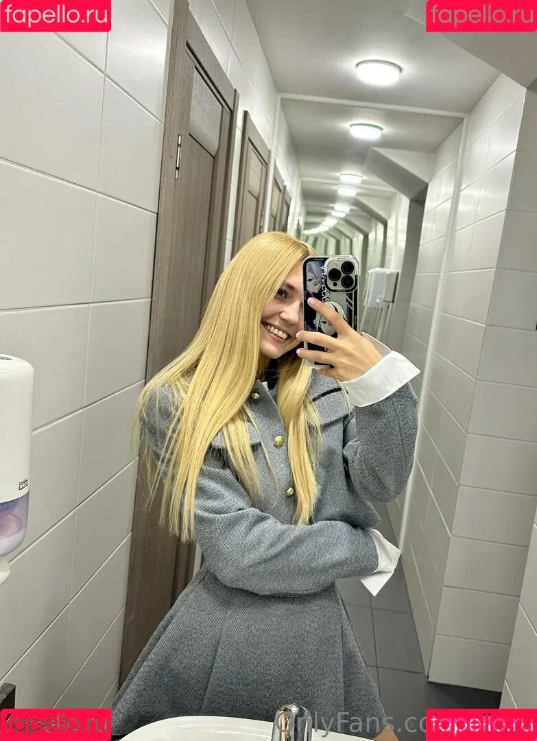 Kari.i Onlyfans Photo Gallery 