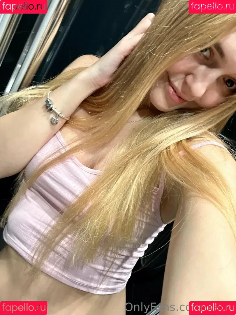 Kari.i Onlyfans Photo Gallery 