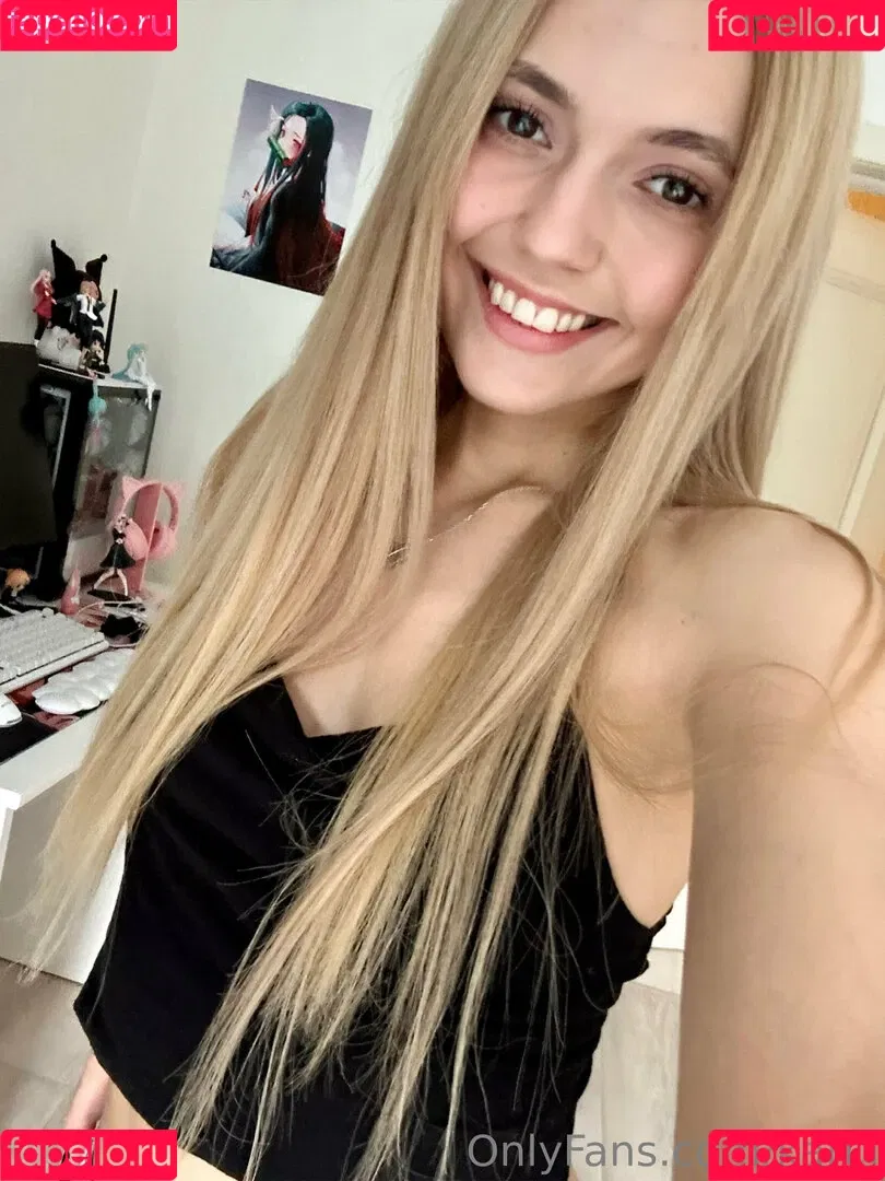Kari.i Onlyfans Photo Gallery 