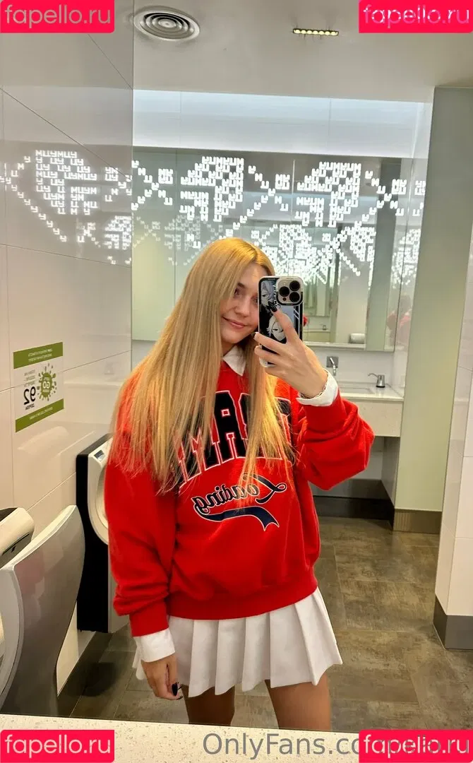 Kari.i Onlyfans Photo Gallery 