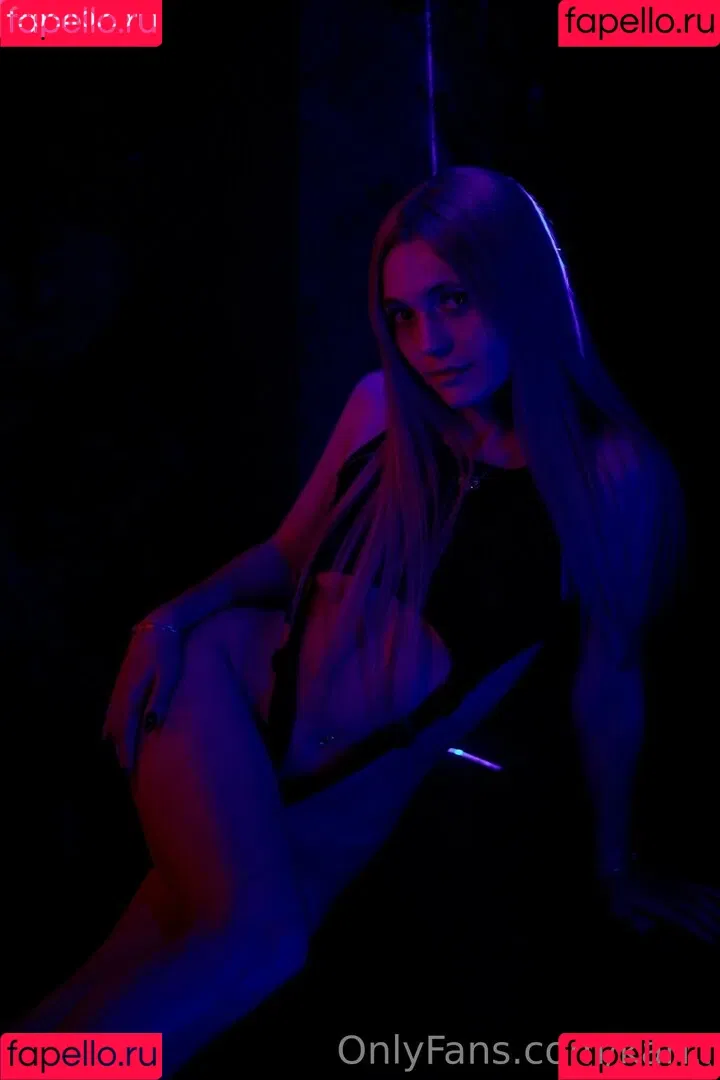 Kari.i Onlyfans Photo Gallery 