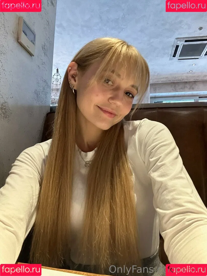 Kari.i Onlyfans Photo Gallery 