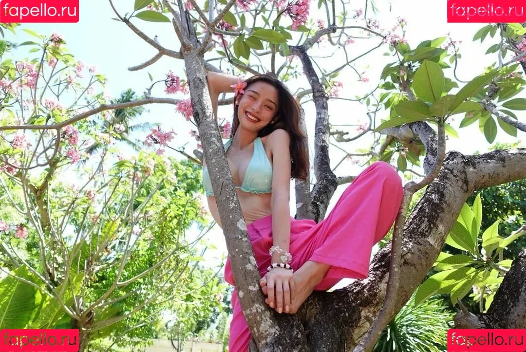 Nayoung Kim Onlyfans Photo Gallery 