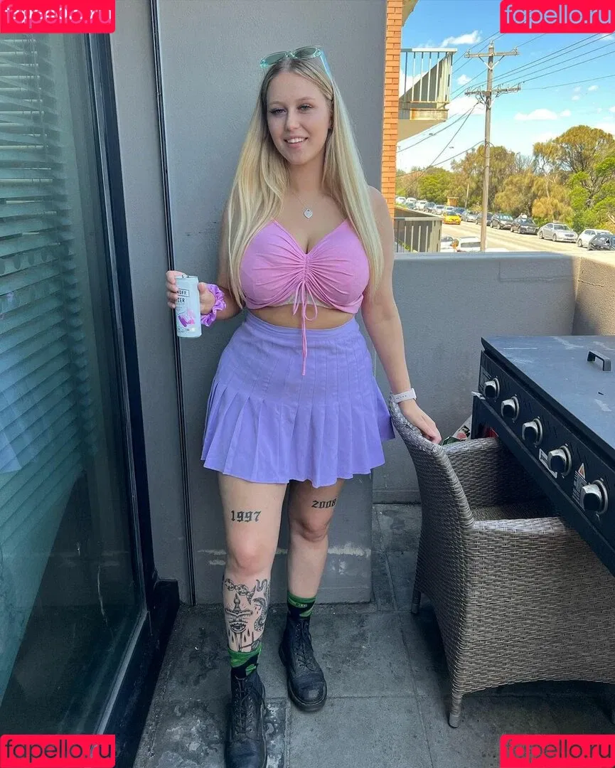 scorpio.milk Onlyfans Photo Gallery 
