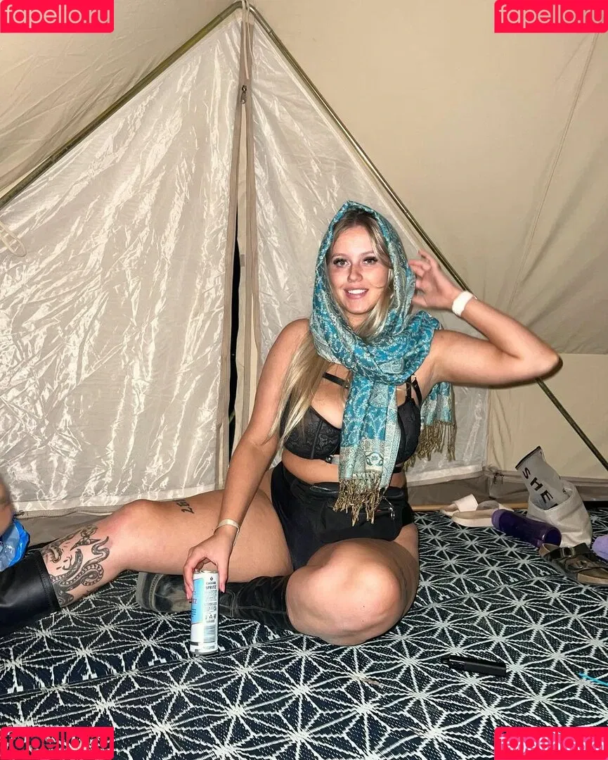 scorpio.milk Onlyfans Photo Gallery 