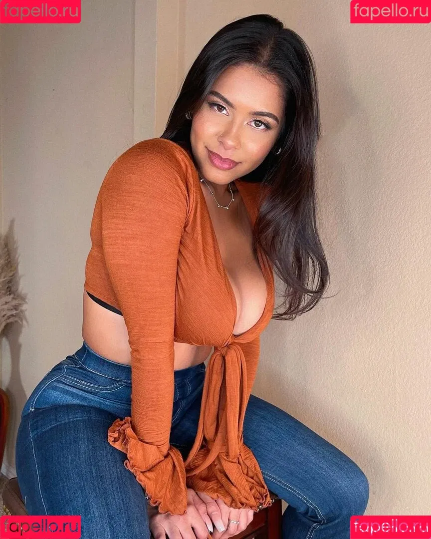 Elsababy Onlyfans Photo Gallery 