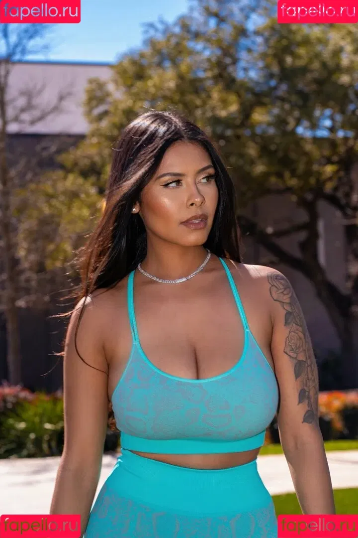 Elsababy Onlyfans Photo Gallery 