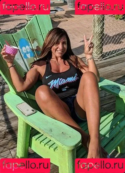 Yliana Diaz Onlyfans Photo Gallery 