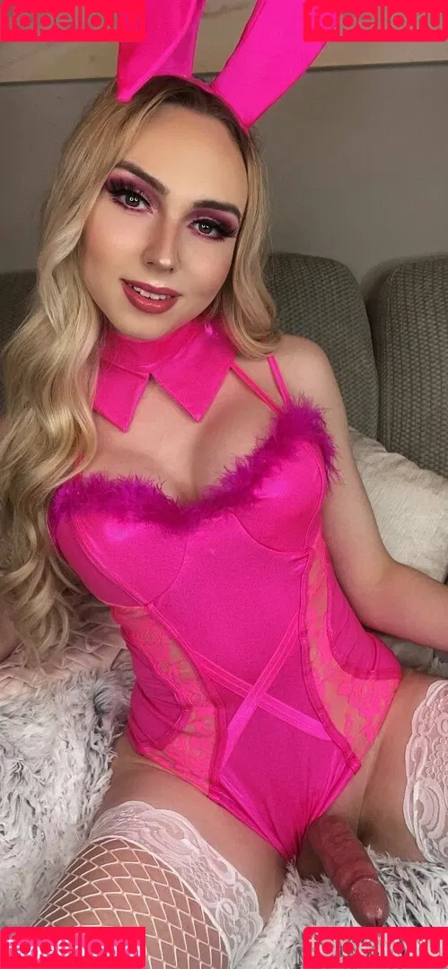 victoriaprice Onlyfans Photo Gallery 