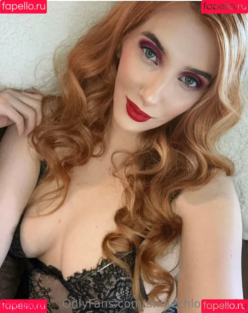 anniechloesworld Onlyfans Photo Gallery 