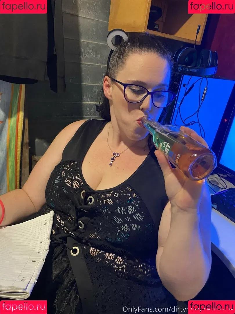 dirtymisstresspaige Onlyfans Photo Gallery 
