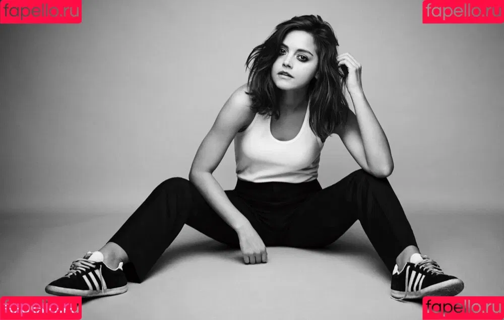 Jenna Louise Coleman Onlyfans Photo Gallery 