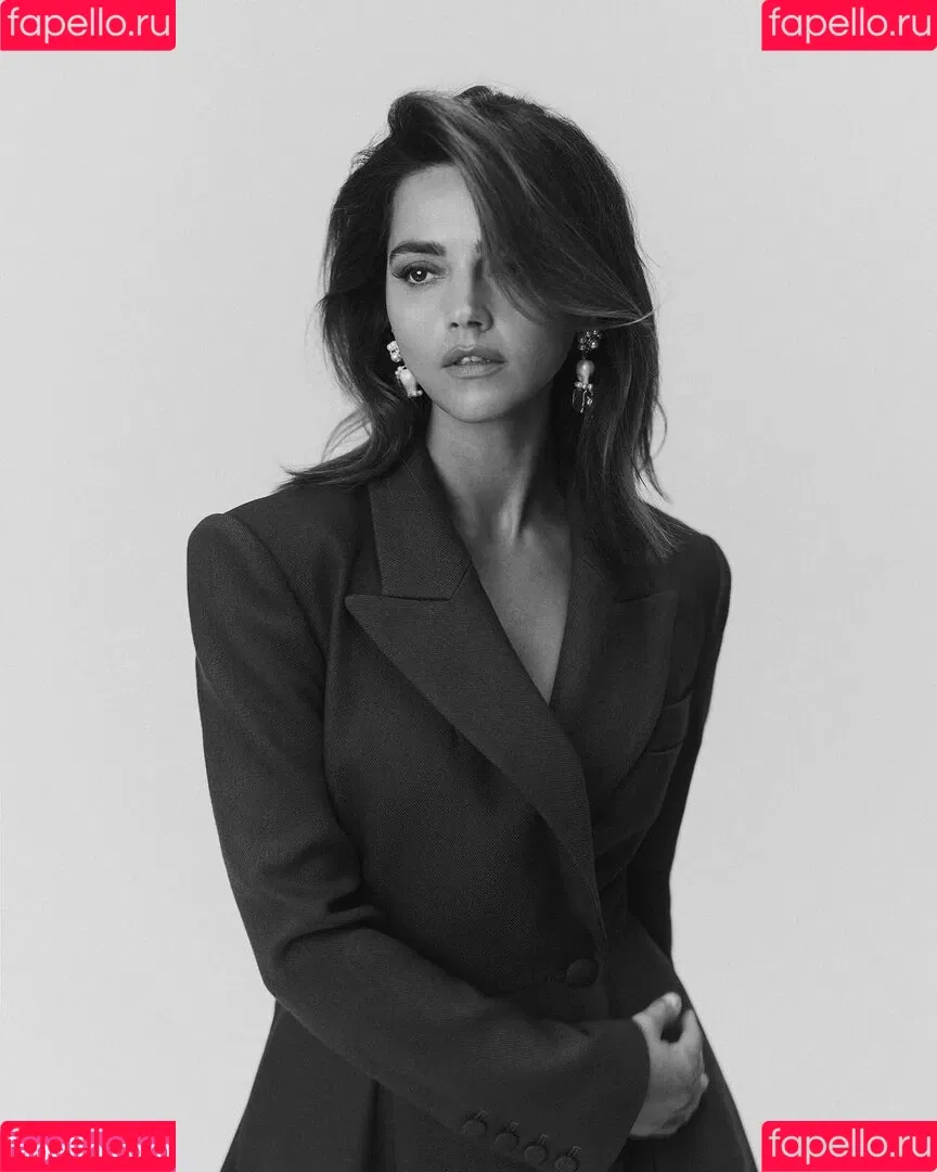 Jenna Louise Coleman Onlyfans Photo Gallery 