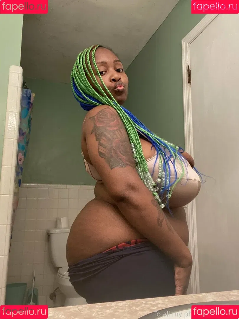famousstarkmarie Onlyfans Photo Gallery 