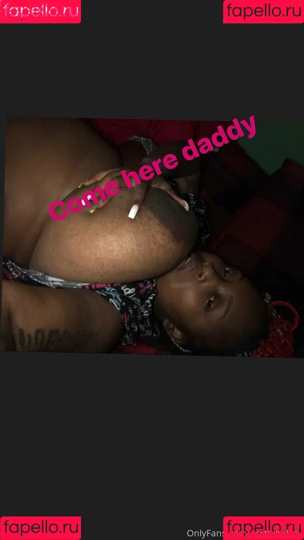 famousstarkmarie Onlyfans Photo Gallery 