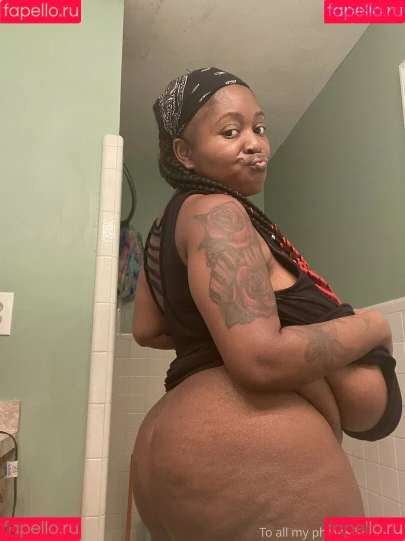 famousstarkmarie Onlyfans Photo Gallery 