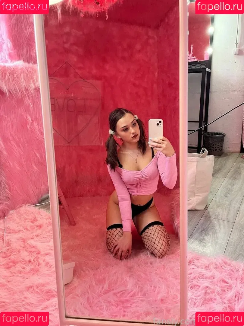 Rosevnv Onlyfans Photo Gallery 