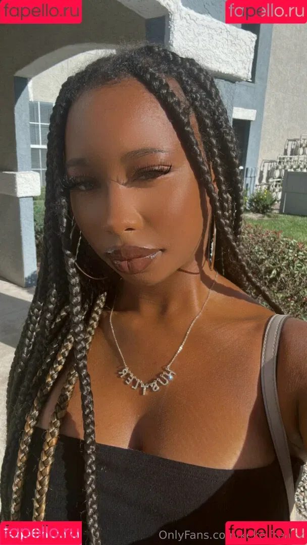 IeshaMarie20 Onlyfans Photo Gallery 