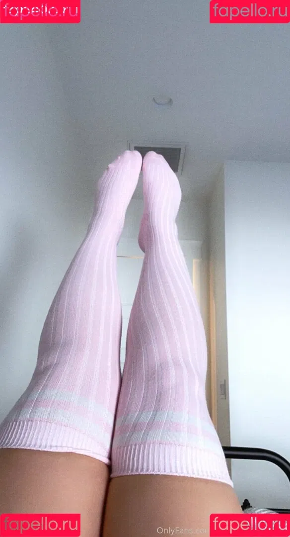 yourgirlfriendaddy Onlyfans Photo Gallery 